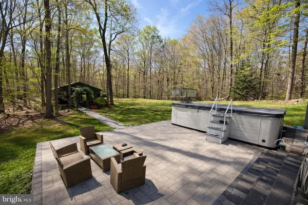 $899,900 | 98 Wateredge Lane, Fredericksburg, VA 22406