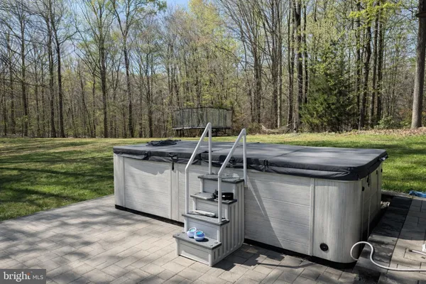 $899,900 | 98 Wateredge Lane, Fredericksburg, VA 22406