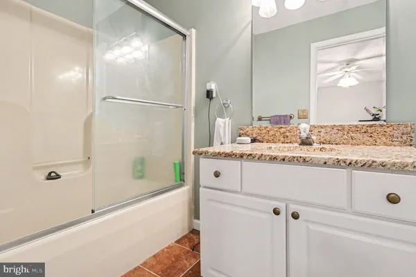 $899,900 | 98 Wateredge Lane, Fredericksburg, VA 22406