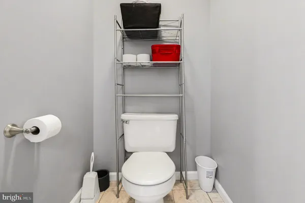 $899,900 | 98 Wateredge Lane, Fredericksburg, VA 22406