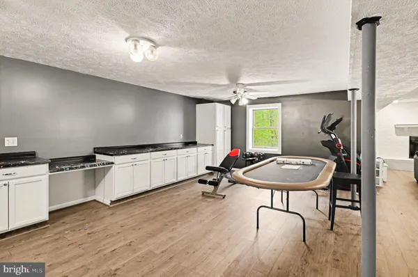 $899,900 | 98 Wateredge Lane, Fredericksburg, VA 22406