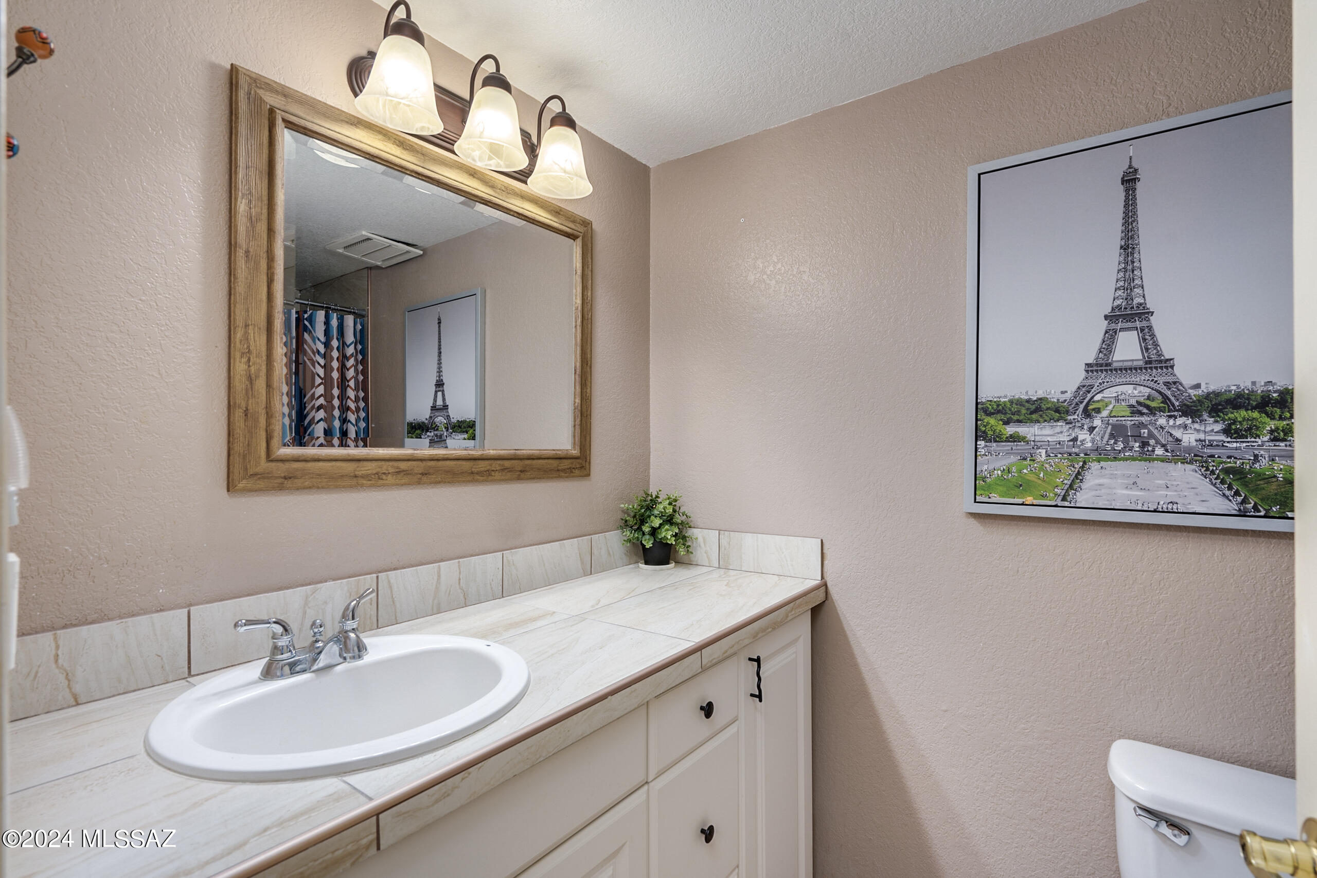 413 Hopkins Street Rio Rico, AZ 85648 - Photo 25 of 36