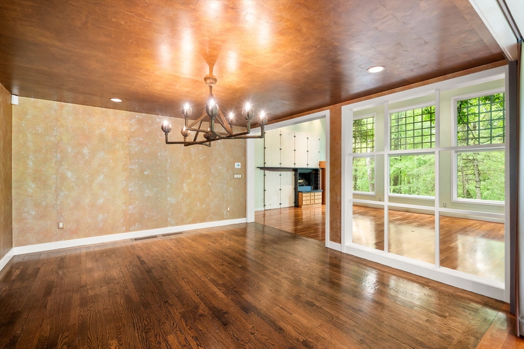 44 Maple Street Sherborn, MA 01770 - Photo 13 of 41