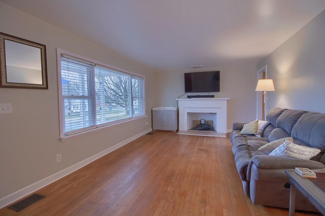 72 Edwards Road Johnstown, OH 43031 - Photo 6 of 45 Gallery Image 6