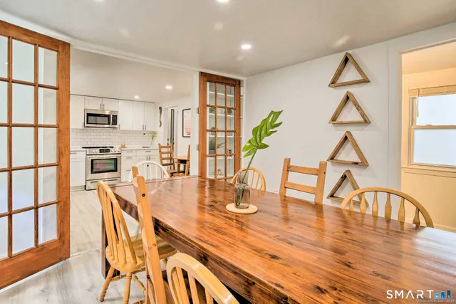 $2,850 | 102 Thomas Street, Unit 1, West Haven, CT 06516