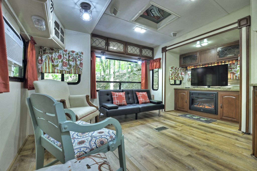 236 31st Street Ellijay, GA 30540 - Photo 9 of 50 Gallery Image 9