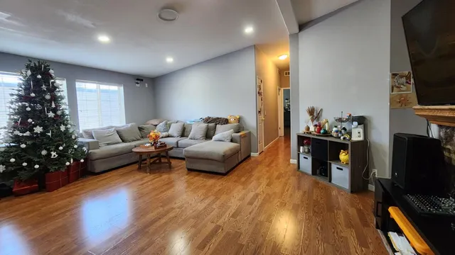 $419,000 | 5450 Monterey Road, Unit 142, San Jose, CA 95111