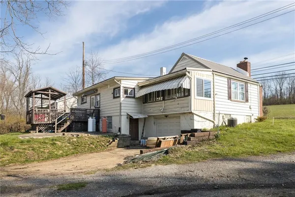$230,000 | 1971 Henderson Avenue, Washington, PA 15301