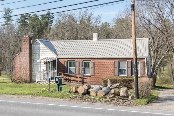 $230,000 | 1971 Henderson Avenue, Washington, PA 15301