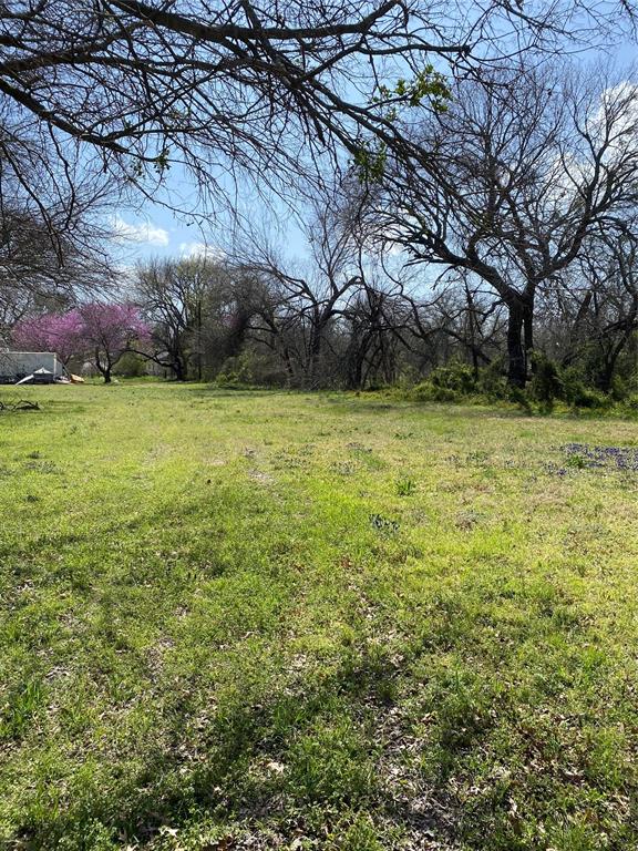 802 Myrtle Street Gainesville, TX 76240 - Photo 3 of 6 Nice flat lot!