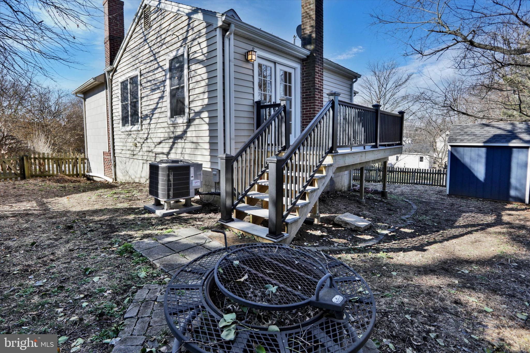 722 Genessee Street Annapolis, MD 21401 - Photo 41 of 42 a view of a house with backyard water fountain and a patio