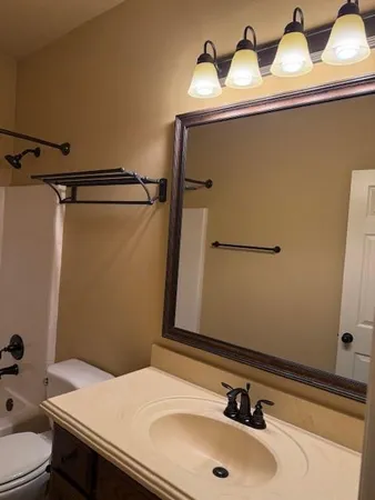 $2,350 | 5683 Hummingbird Lane, Fairview, TX 75069