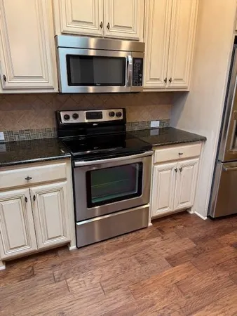 $2,350 | 5683 Hummingbird Lane, Fairview, TX 75069