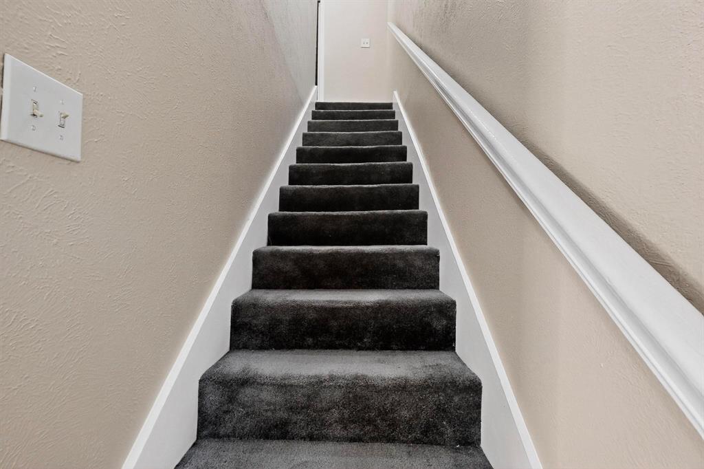 912 North Nursery Road Irving, TX 75061 - Photo 18 of 33