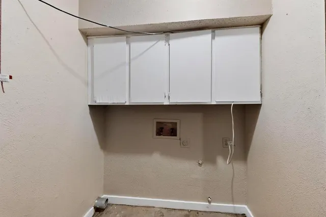 a view of an empty garage