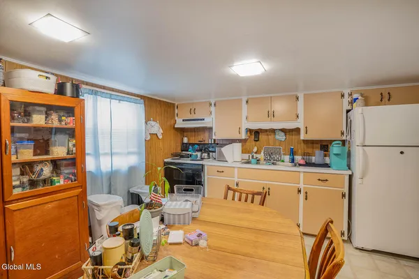 $399,000 | 123 South Main Street, Salem, NY 12865