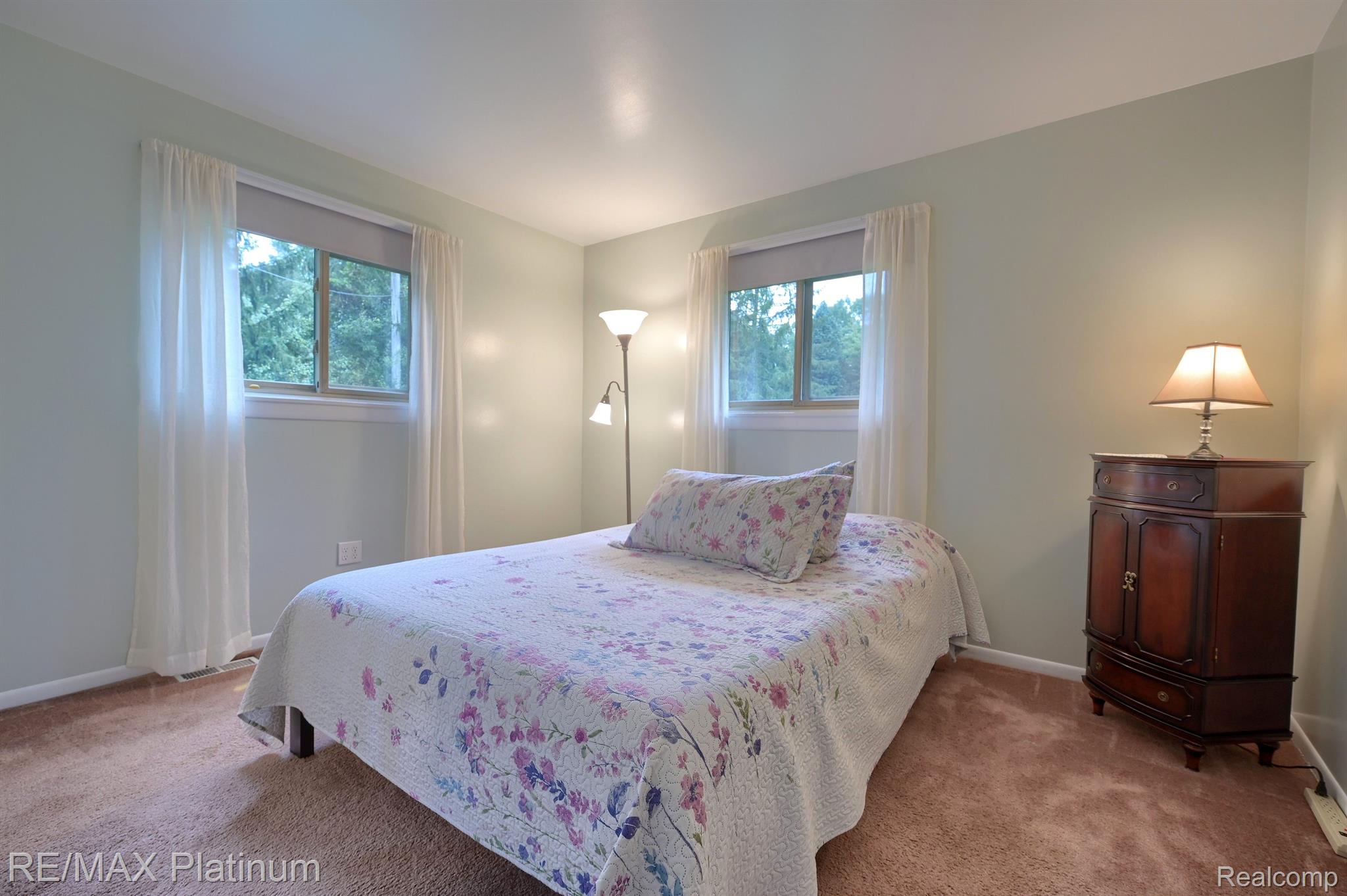 11442 Silver Lake Road Byron, MI 48418 - Photo 13 of 25 Gallery Image 13