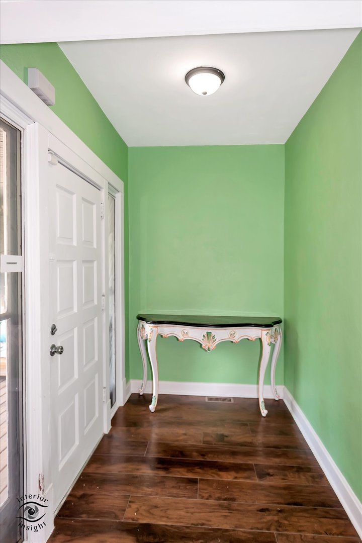 1315 Ridgewood Avenue Joliet, IL 60432 - Photo 5 of 25 Gallery Image 5