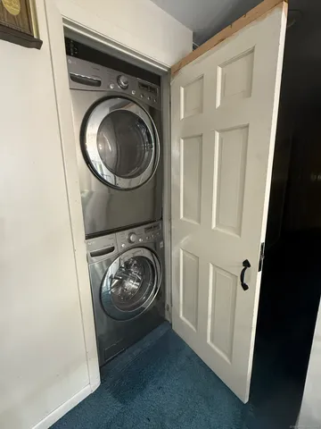 $380,000 | 234 Woodland Avenue, Bloomfield, CT 06002