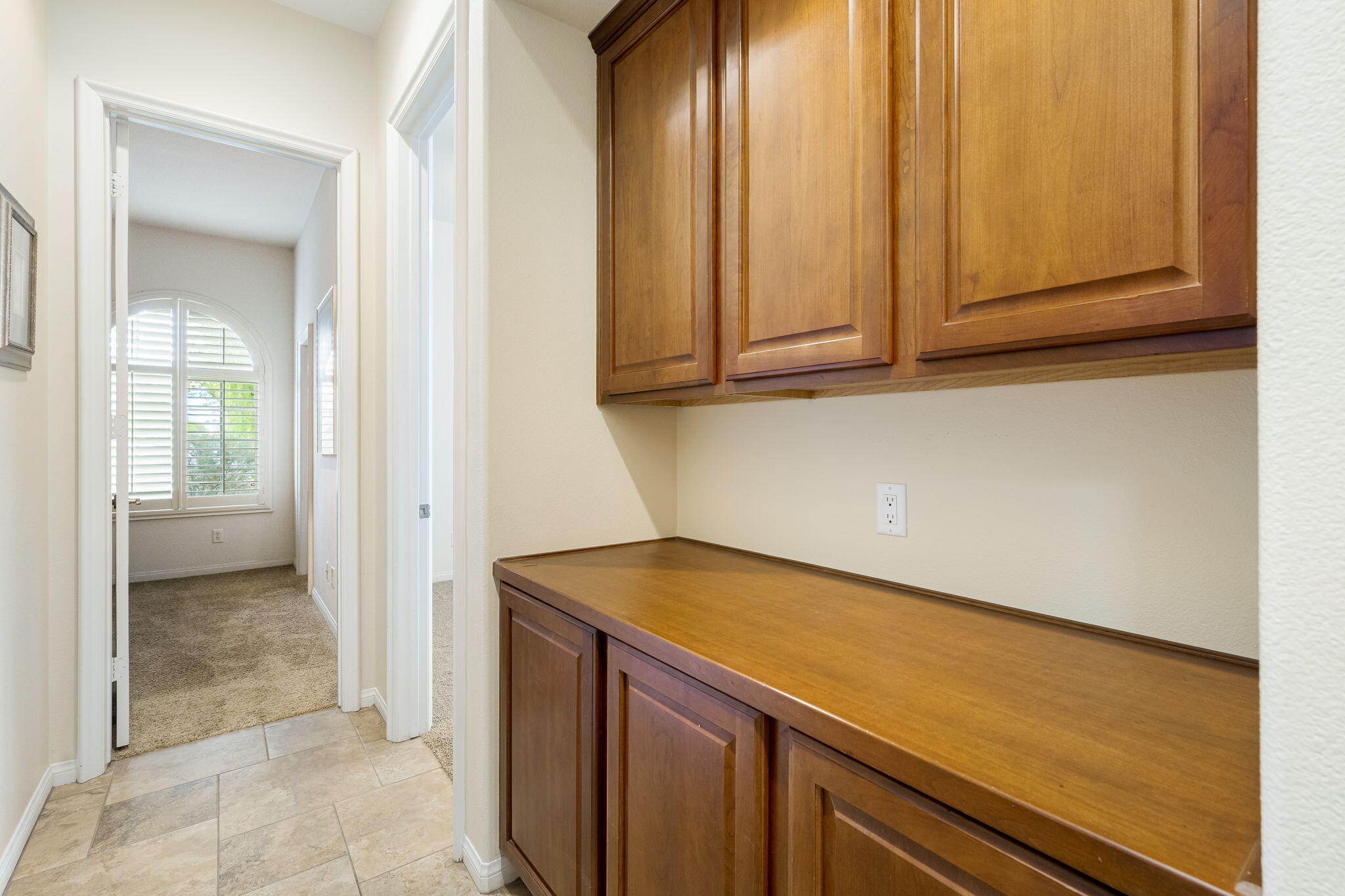 80262 Amazon Indio, CA 92201 - Photo 39 of 45 a room with a sink and cabinets