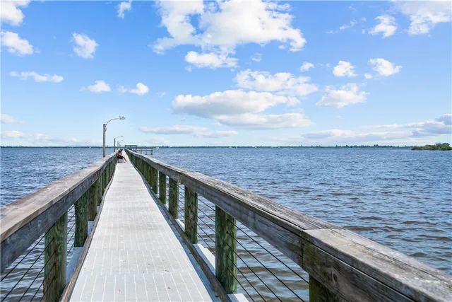 $187,750 | 717 Wedelia Drive, Sebastian, FL 32976