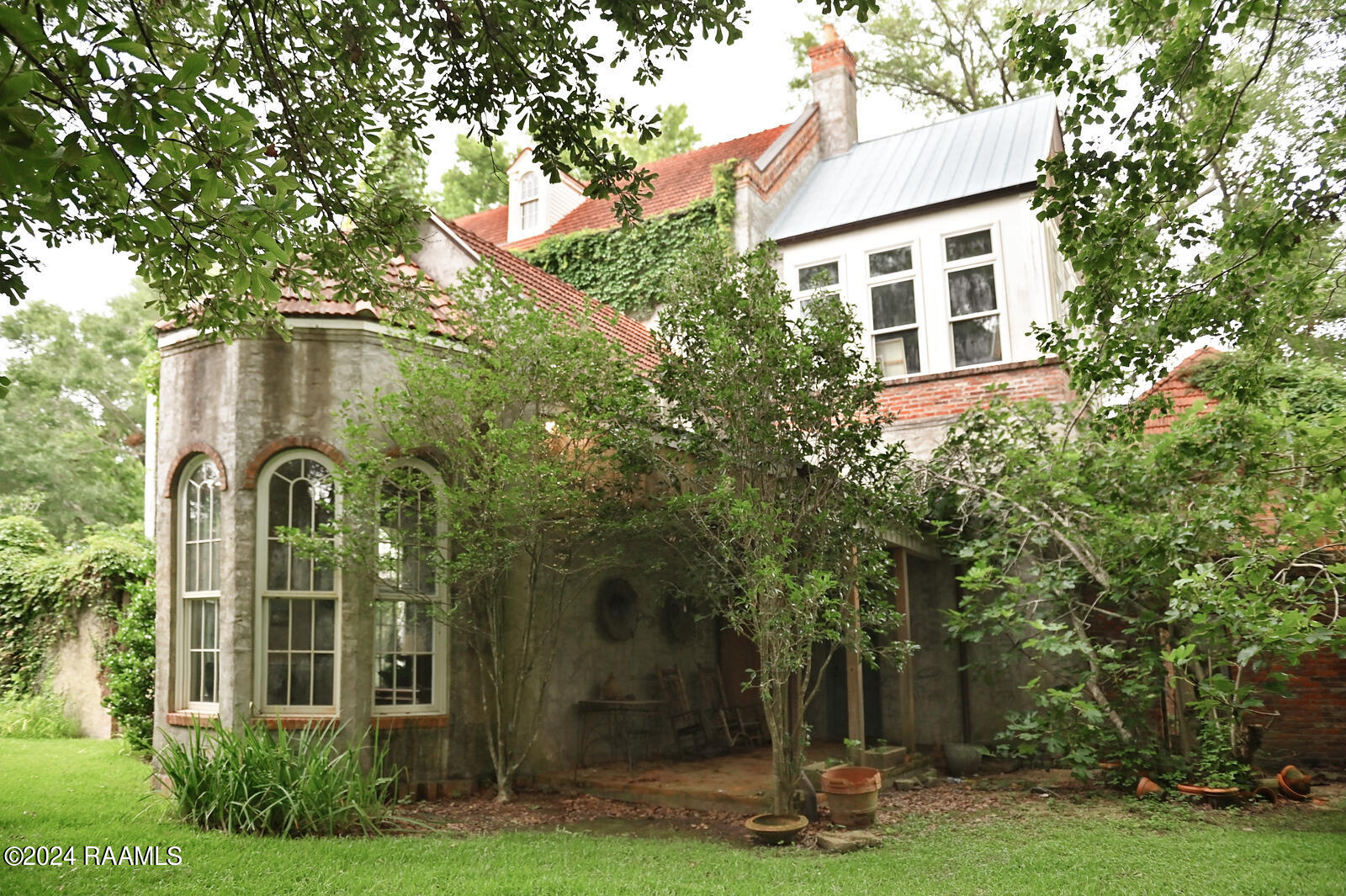 508 Interstate 49 Sunset, LA 70584 - Photo 42 of 45 Exterior South Back entrance alternate @