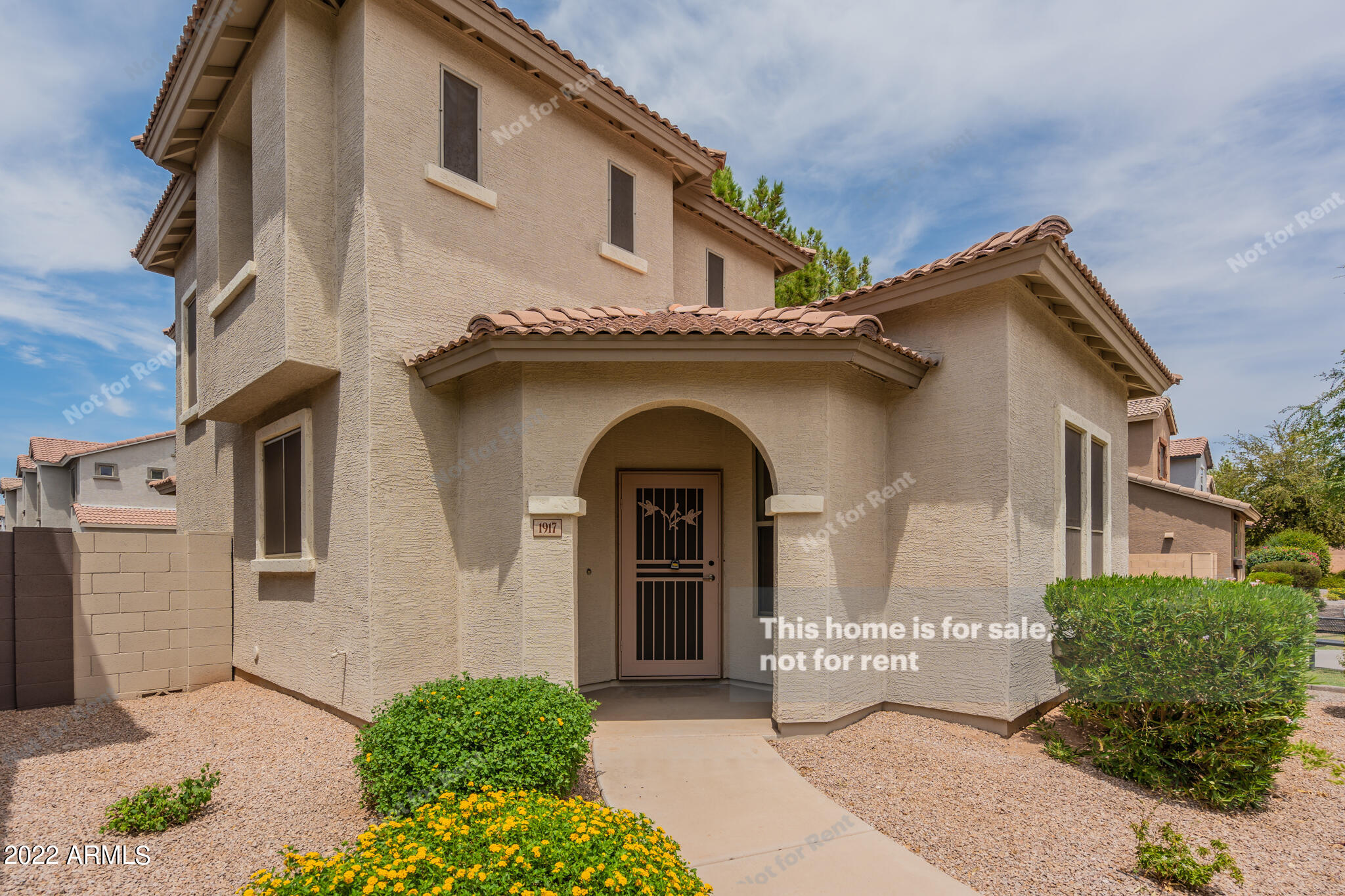 1917 East Del Rio Street Gilbert, AZ 85295 - Photo 1 of 17 listing_0