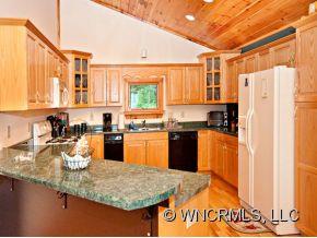 1268 Brandywine Road Waynesville, NC 28786 - Photo 6 of 13 Gallery Image 6