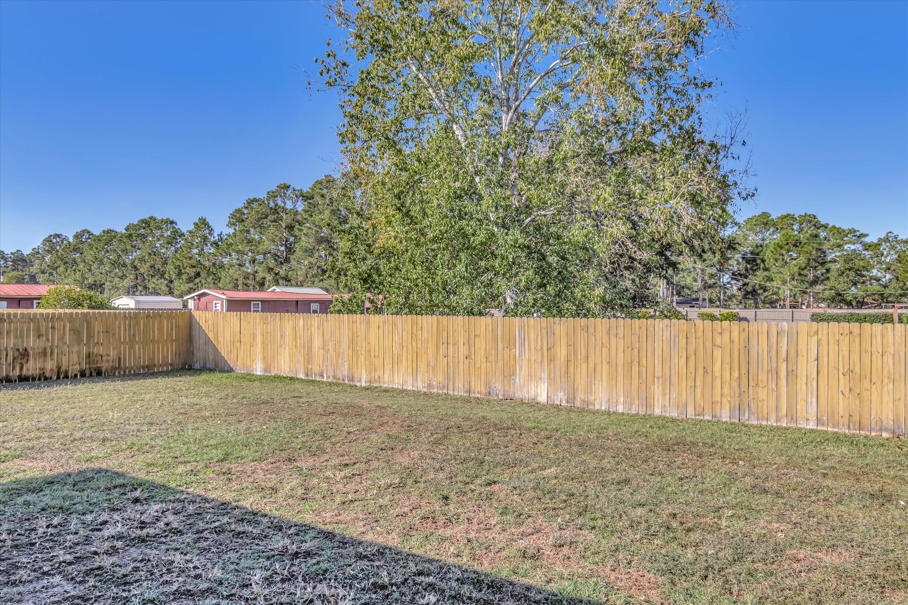 2187 Ranch Drive Navarre, FL 32566 - Photo 27 of 30 35_f8_2187RanchDr_037
