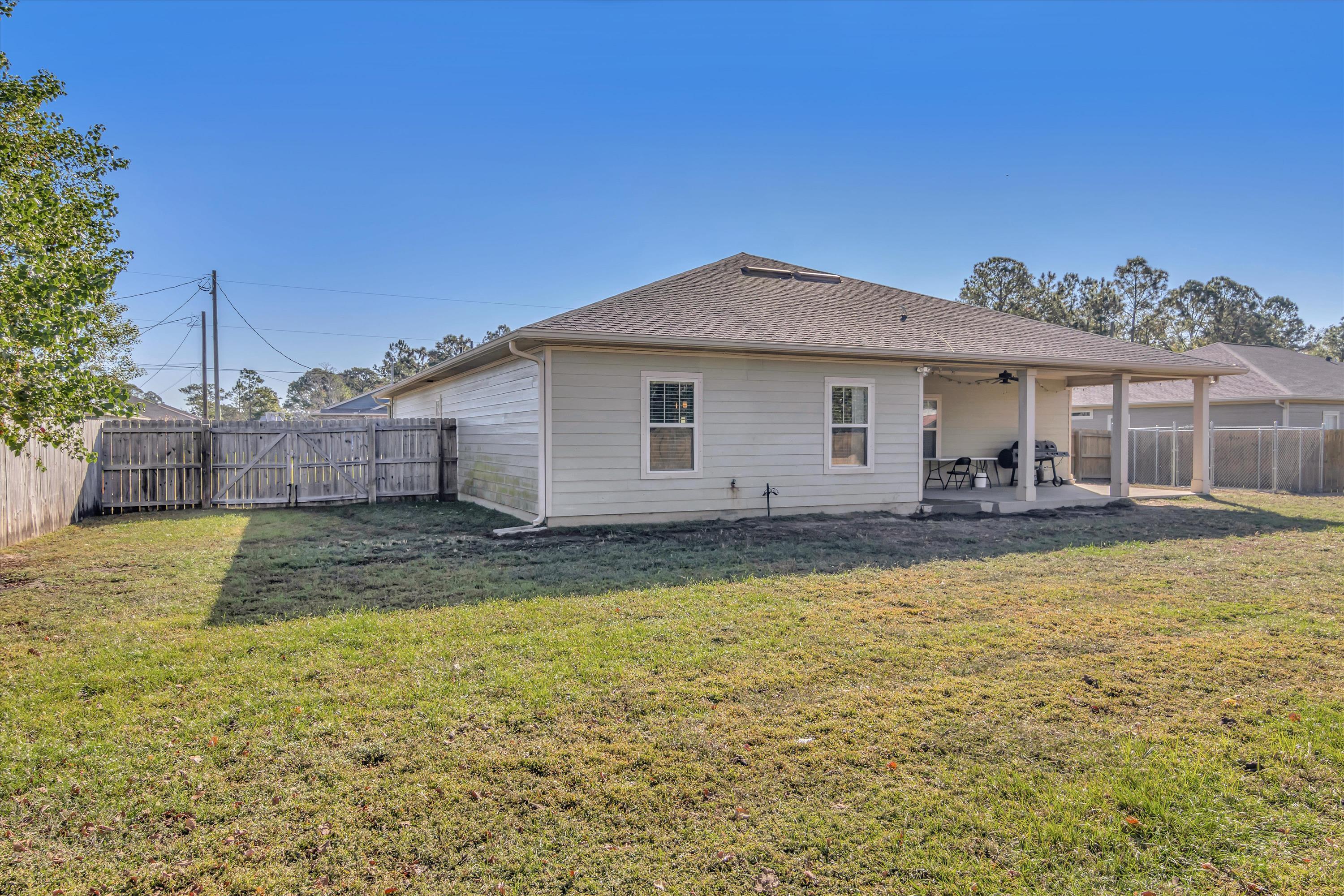 2187 Ranch Drive Navarre, FL 32566 - Photo 28 of 30 36_f8_2187RanchDr_038