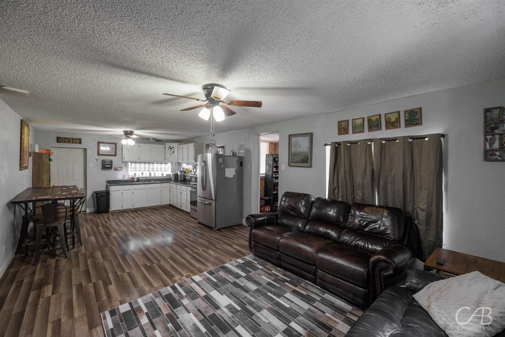 609 North 4th Street West Clyde, TX 79510 - Photo 7 of 26