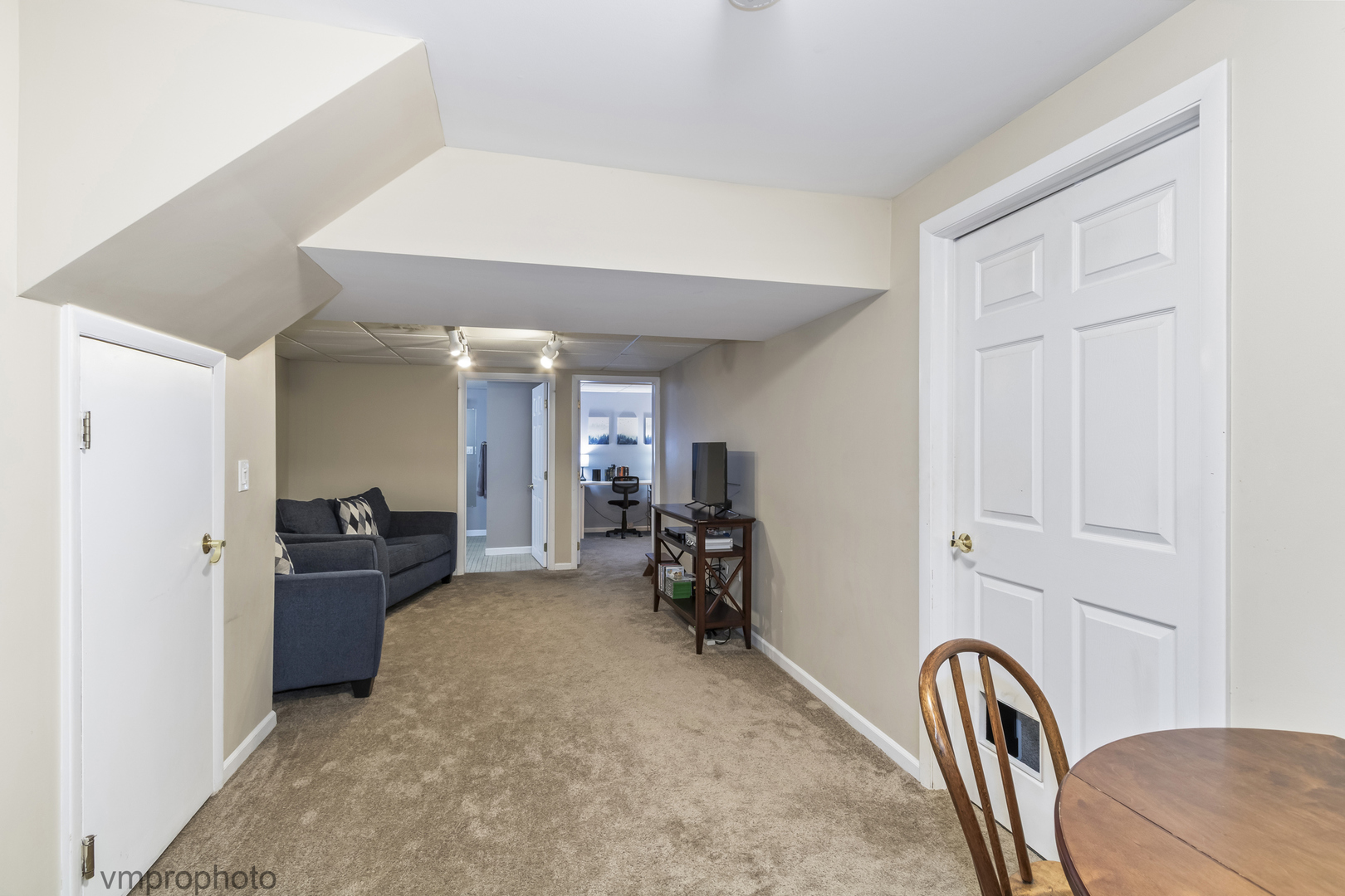 2634 Smith Street Rolling Meadows, IL 60008 - Photo 23 of 34