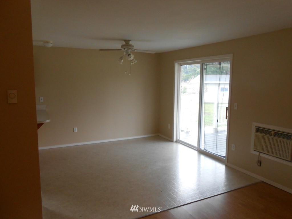 19217 Old Ranch Lane Southwest Rochester, WA 98579 - Photo 6 of 24