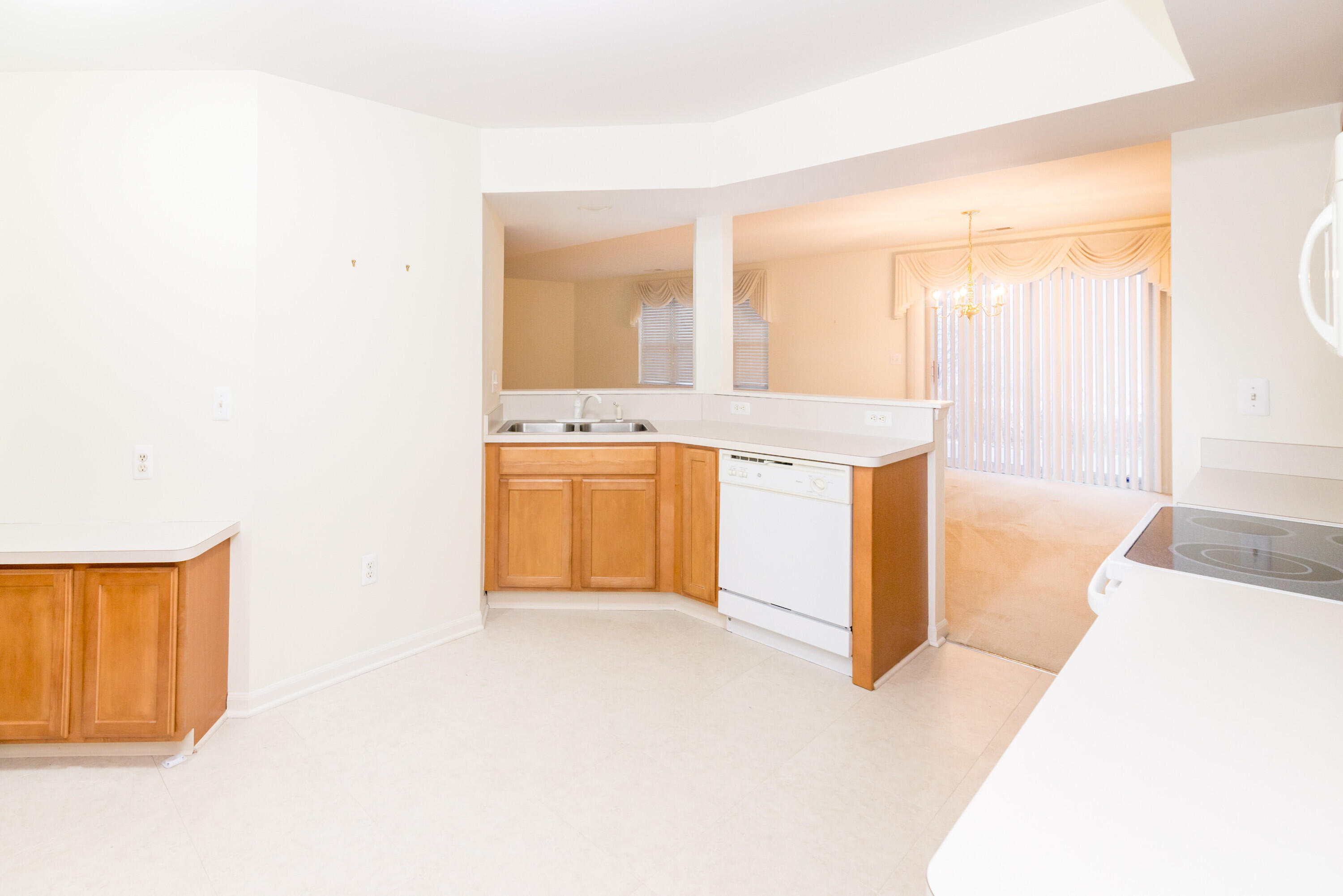 728 Cobblestone Way Chelsea, MI 48118 - Photo 14 of 37 021_27