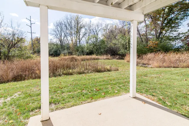 $305,000 | 728 Cobblestone Way, Chelsea, MI 48118