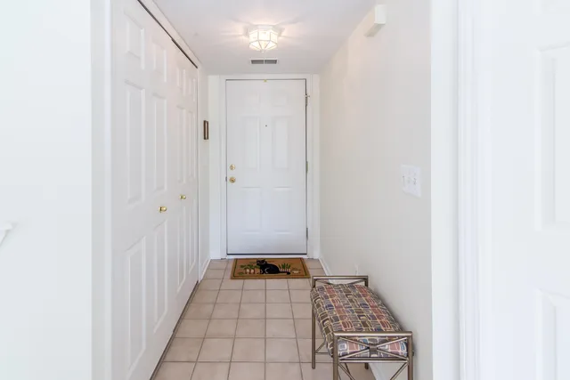 $305,000 | 728 Cobblestone Way, Chelsea, MI 48118