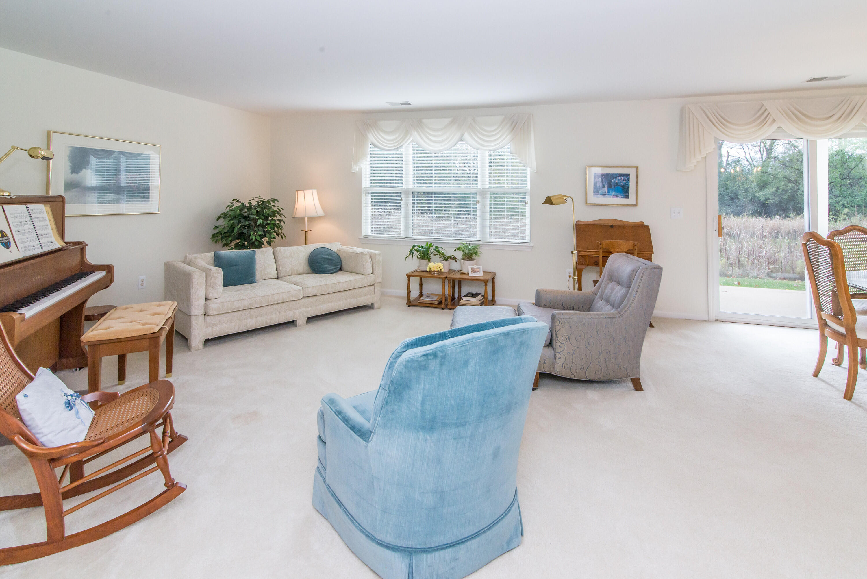 728 Cobblestone Way Chelsea, MI 48118 - Photo 6 of 37 014_4