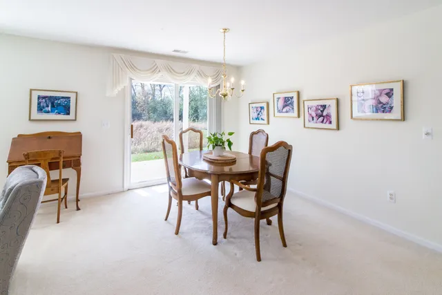 $305,000 | 728 Cobblestone Way, Chelsea, MI 48118