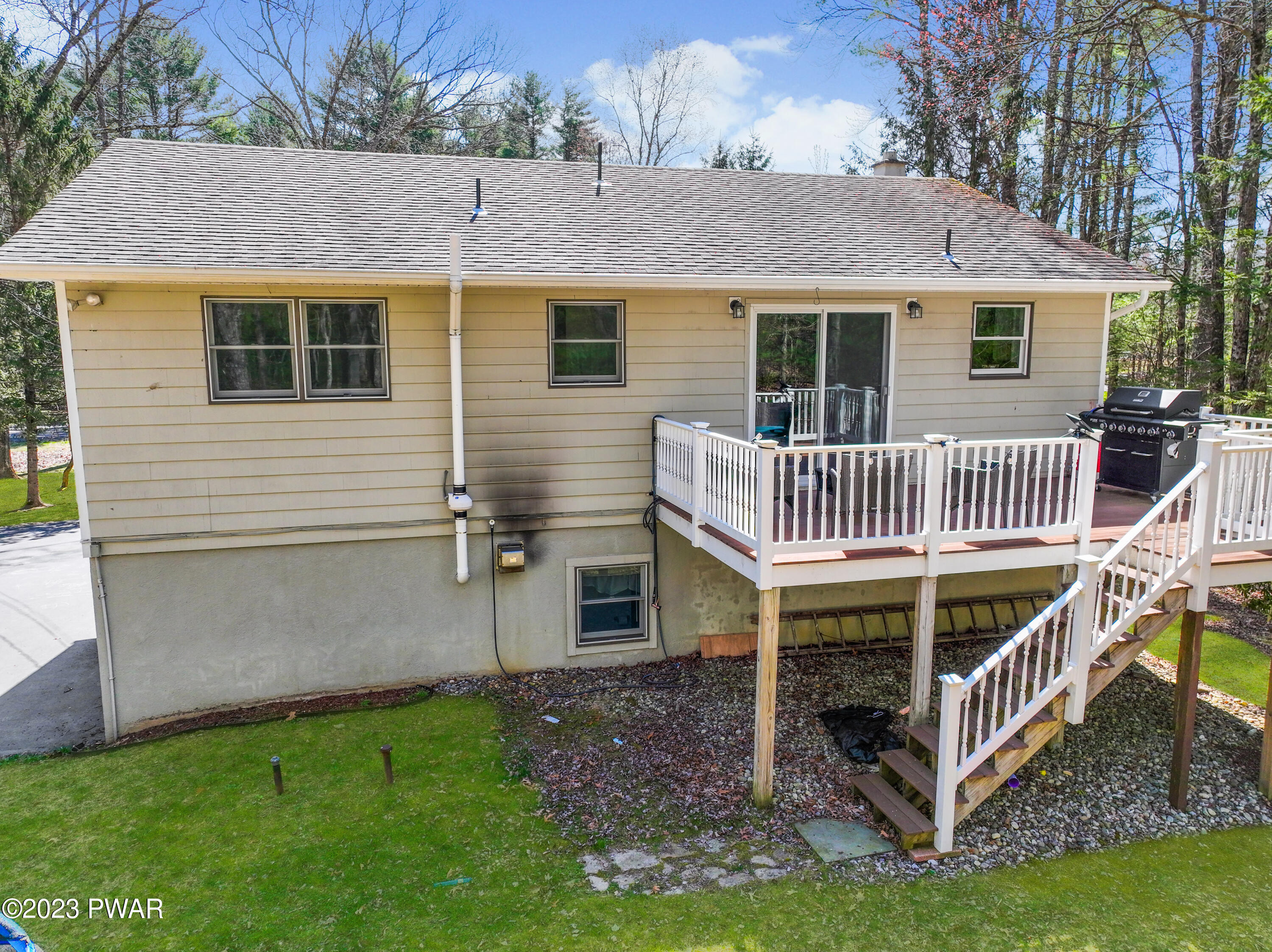 193 Christian Hill Road Milford, PA 18337 - Photo 7 of 38