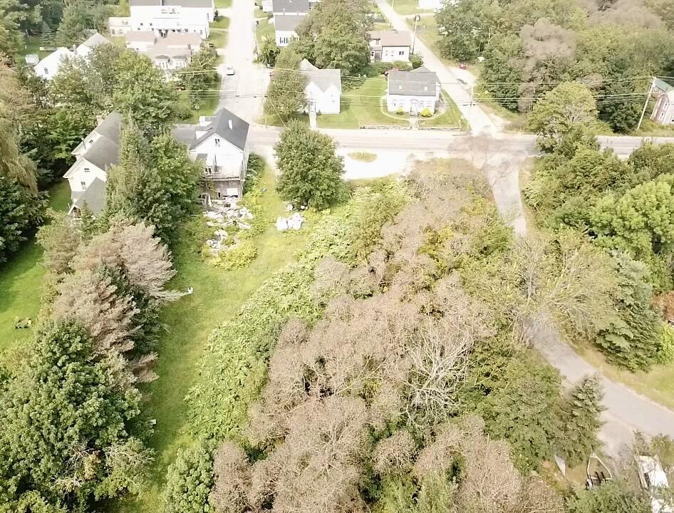 393 Front Street Richmond, ME 04357 - Photo 15 of 26 IMG_1038