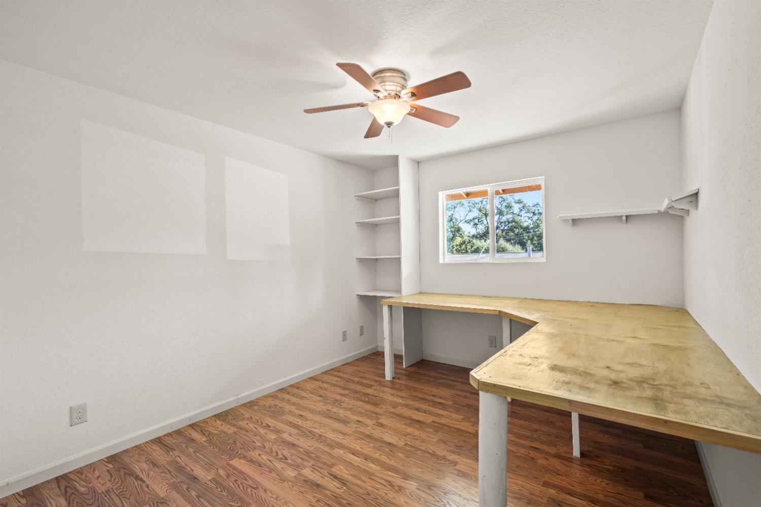4818 Fall Street El Dorado, CA 95623 - Photo 20 of 31 a view of room with window and ceiling fan