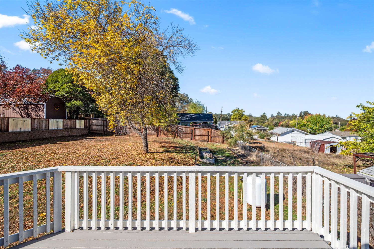 4818 Fall Street El Dorado, CA 95623 - Photo 30 of 31 a view of a wooden fence