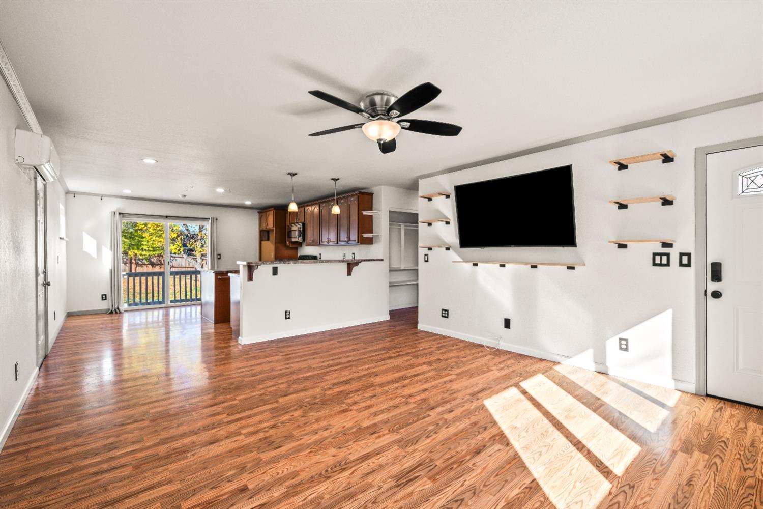 4818 Fall Street El Dorado, CA 95623 - Photo 5 of 31 a view of a livingroom with a flat screen tv