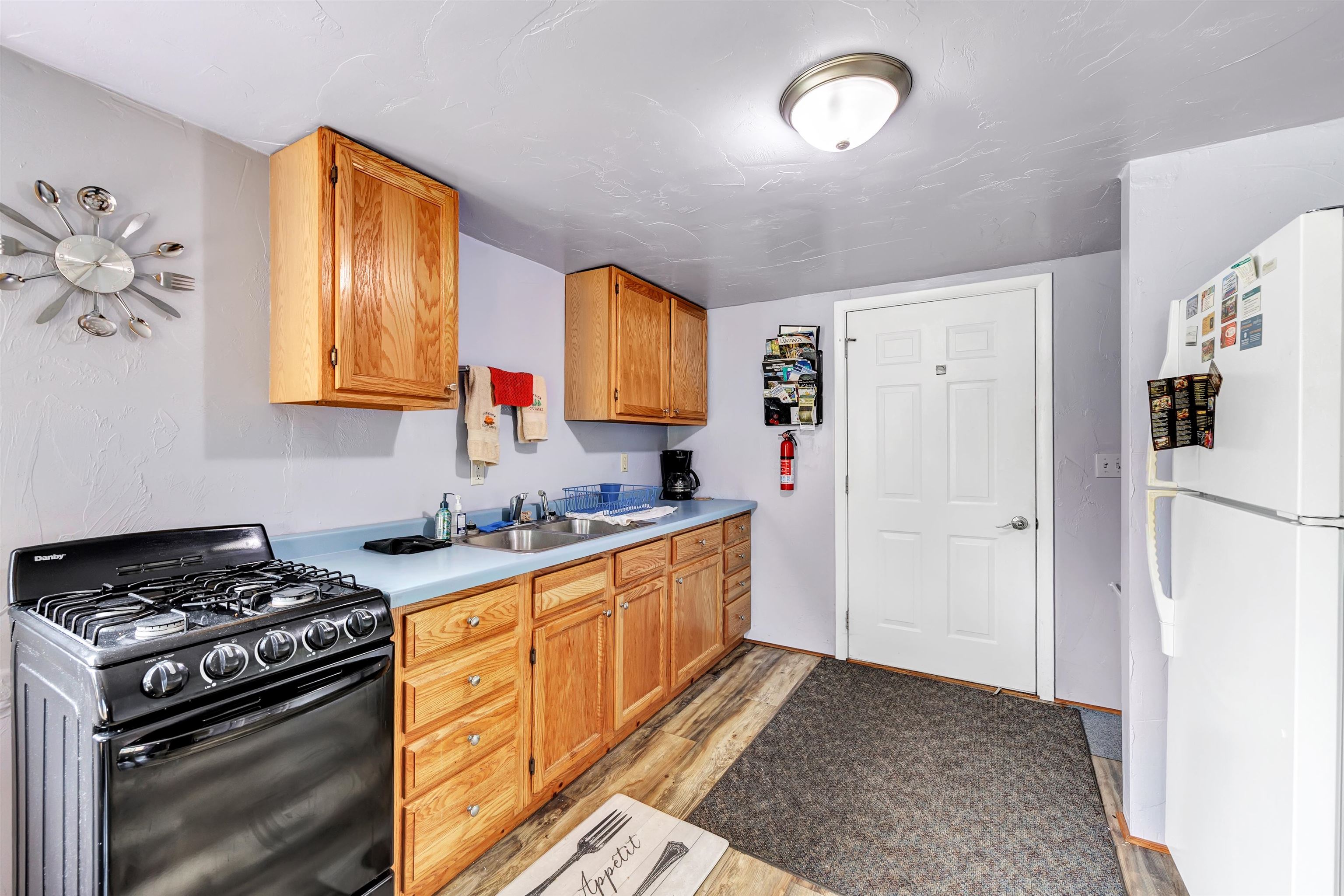 3619 Zirbel Road Sturgeon Bay, WI 54235 - Photo 2 of 13