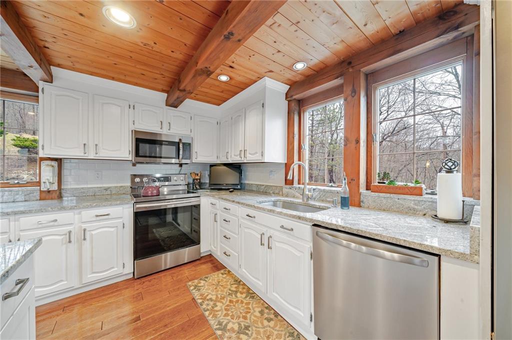 257 Four Mile Run Road Latrobe, PA 15650 - Photo 6 of 23 Gallery Image 6