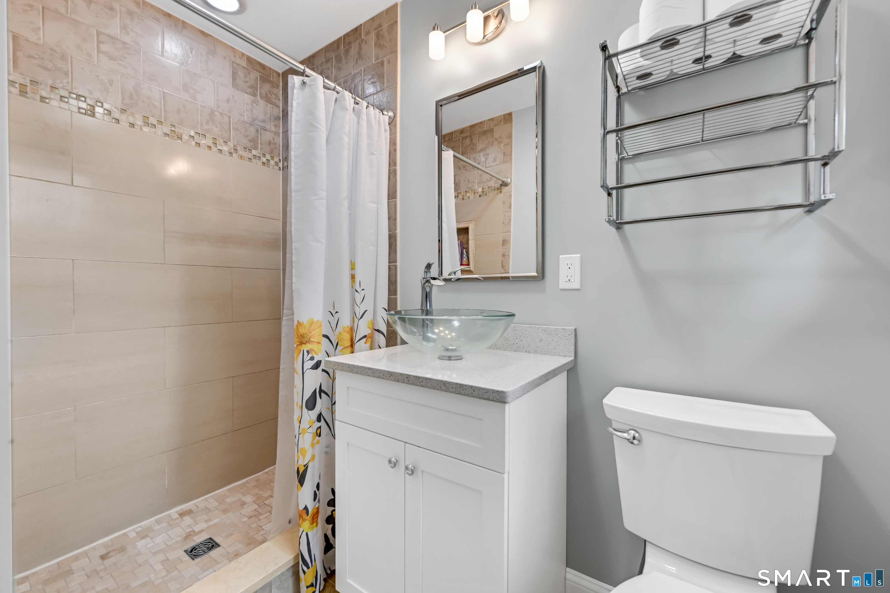 181 Cook Road Prospect, CT 06712 - Photo 18 of 40 Gallery Image 18