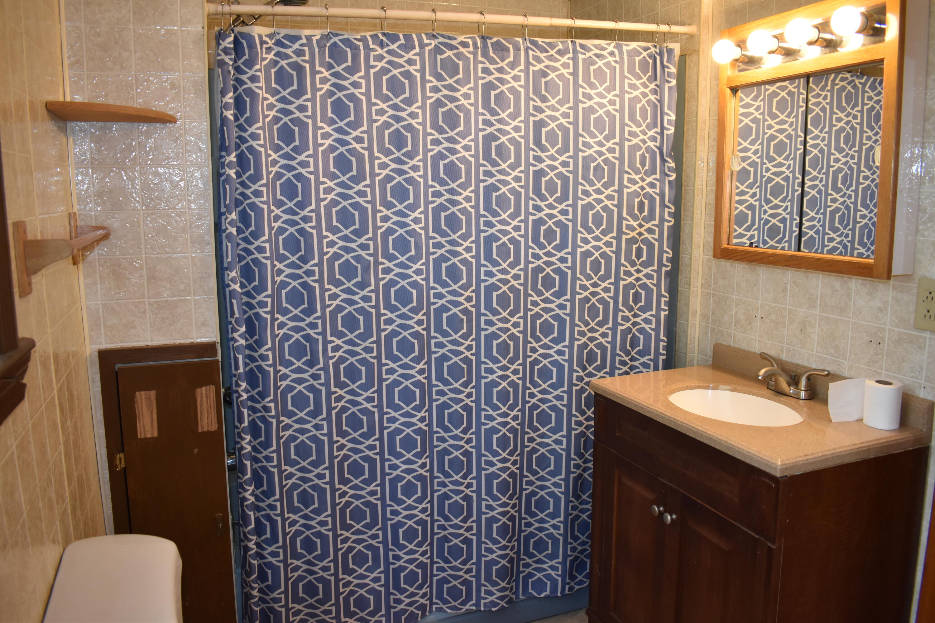 45 Knox Street Millinocket, ME 04462 - Photo 13 of 27 DSC_0109