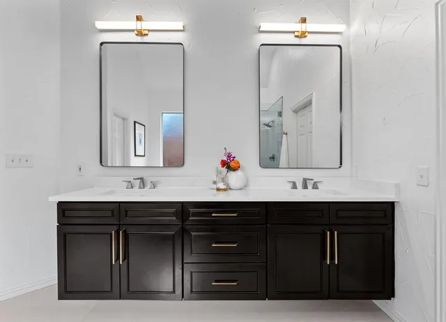 $949,000 | 4821 Ravendale Drive, Richardson, TX 75082