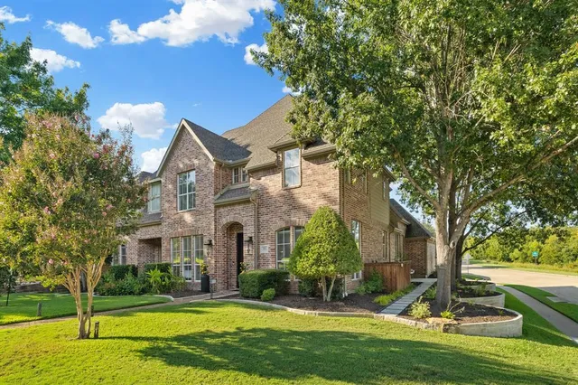 $949,000 | 4821 Ravendale Drive, Richardson, TX 75082