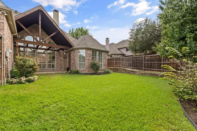 $949,000 | 4821 Ravendale Drive, Richardson, TX 75082